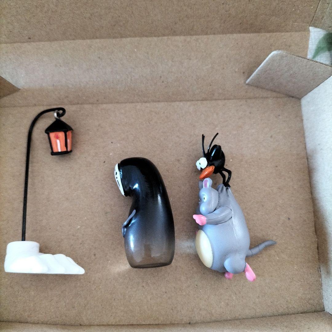 ⑪ 千と千尋の神隠し　レアグッズセット