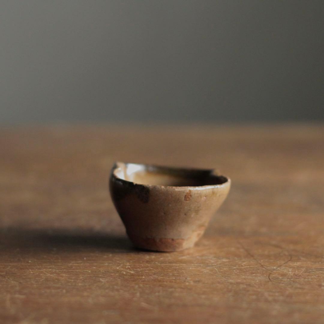 京唐津 ぐい呑み 盃 幕末〜明治 絵唐津 古美術 古道具 アンティーク