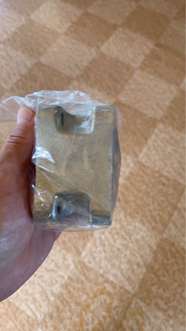 ランクル100ディーゼル EGR削除ブロック+エキマニぶたランドクルーザー100