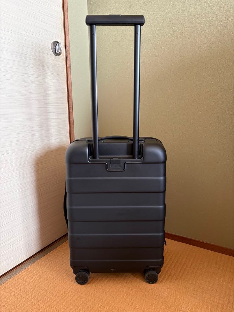 [価格の相談可] 無印良品　バーを自由に調節できる　ハードキャリーケース　３６Ｌ