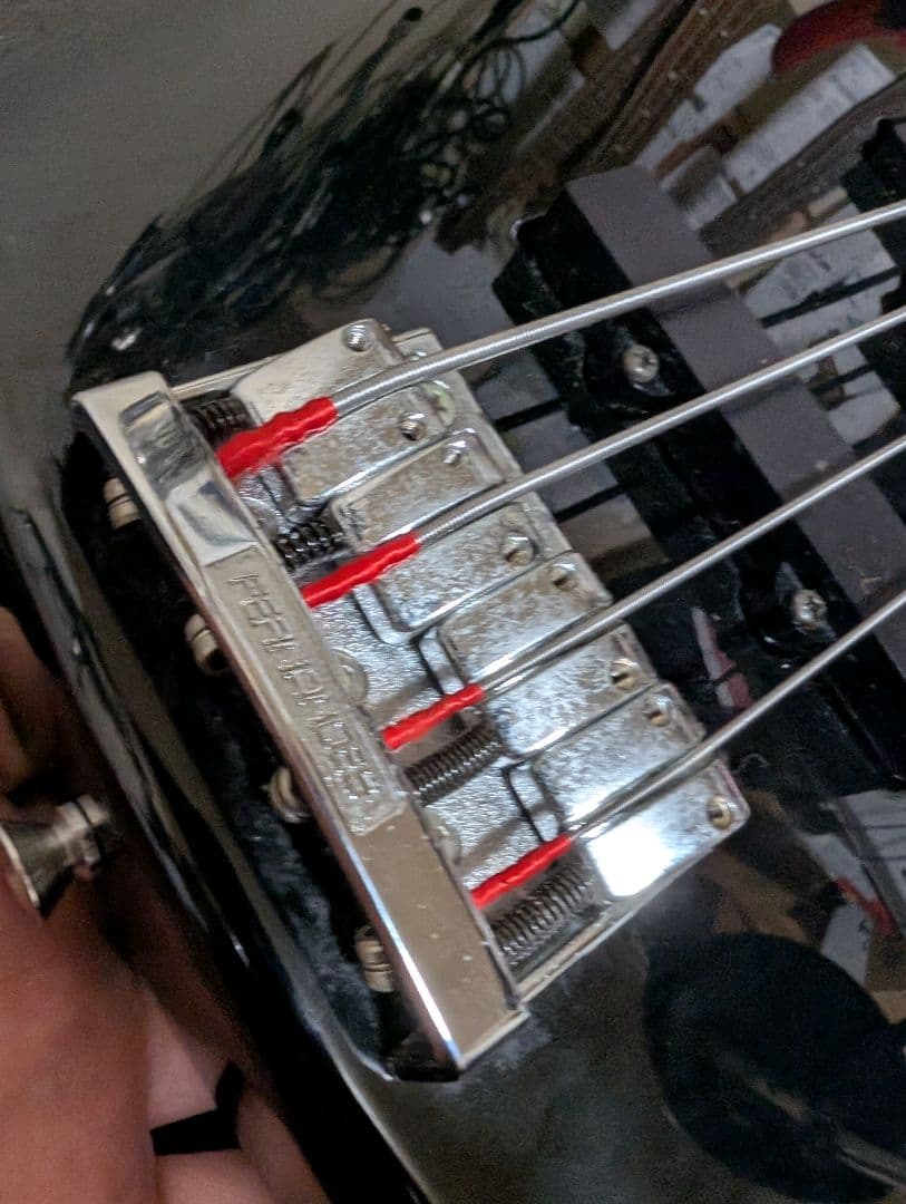 日本製 Fernandes FRBシリーズ エレキベース ミディアムスケール