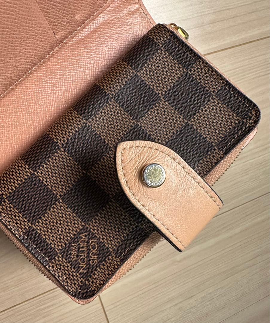 ルイヴィトン　LOUIS VUITTON ポルトフォイユジュリエット