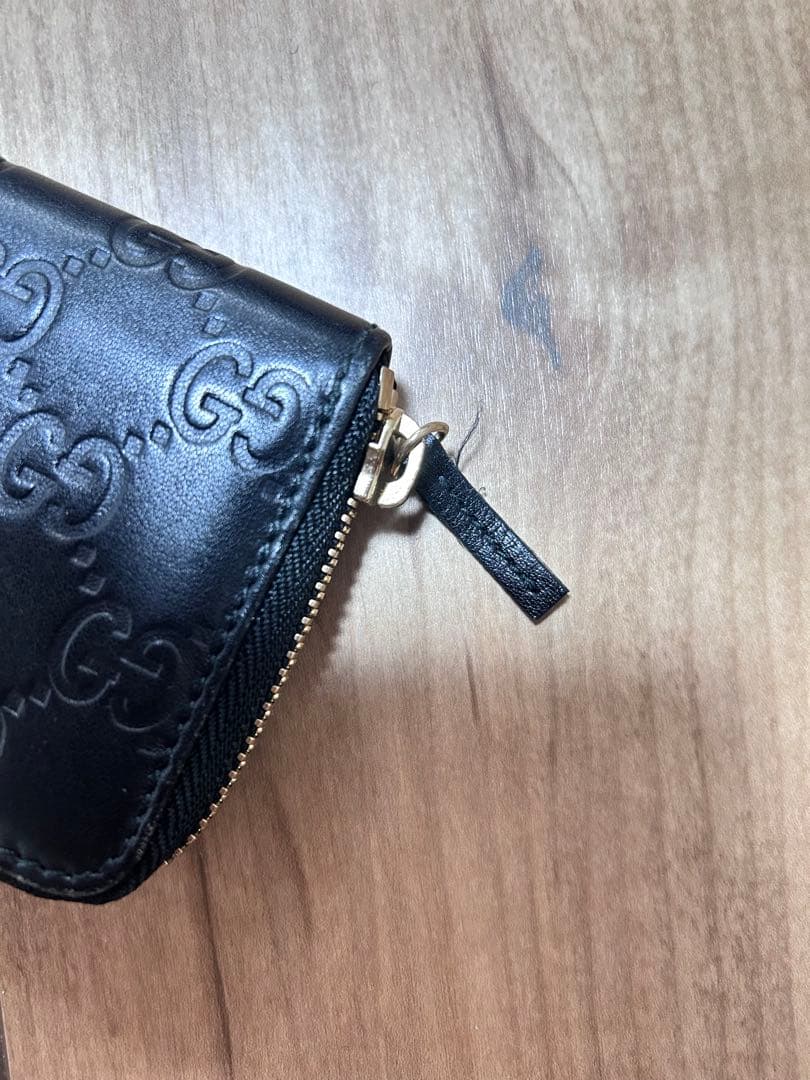 GUCCI ブラックレザー ケース