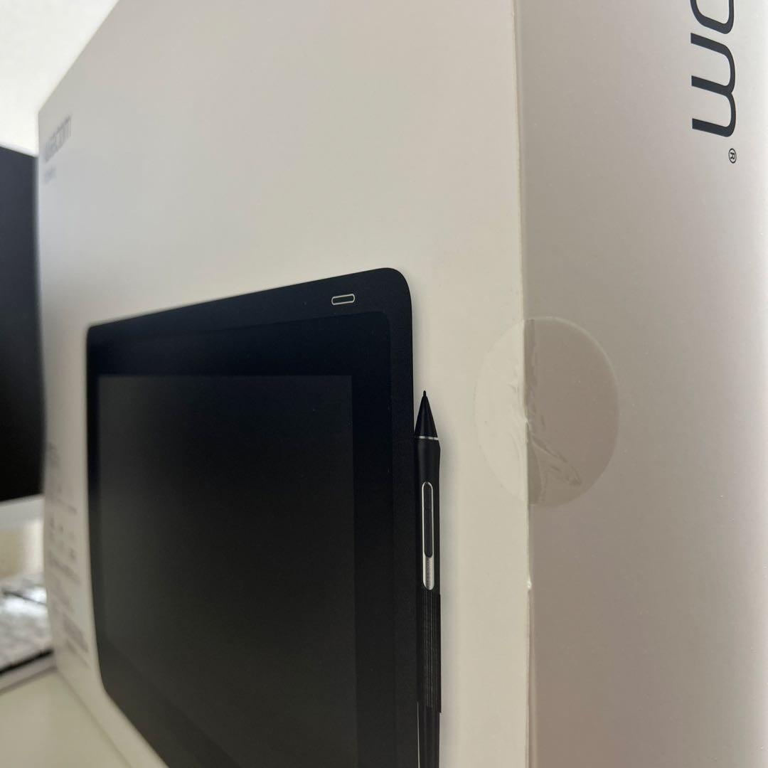 Wacom Cintiq 16インチ DTK-1660/K0 液タブ