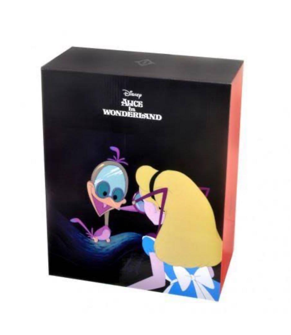 入手困難 不思議の国のアリス ミラーバード　 フィギュア 鏡 ディズニーストア