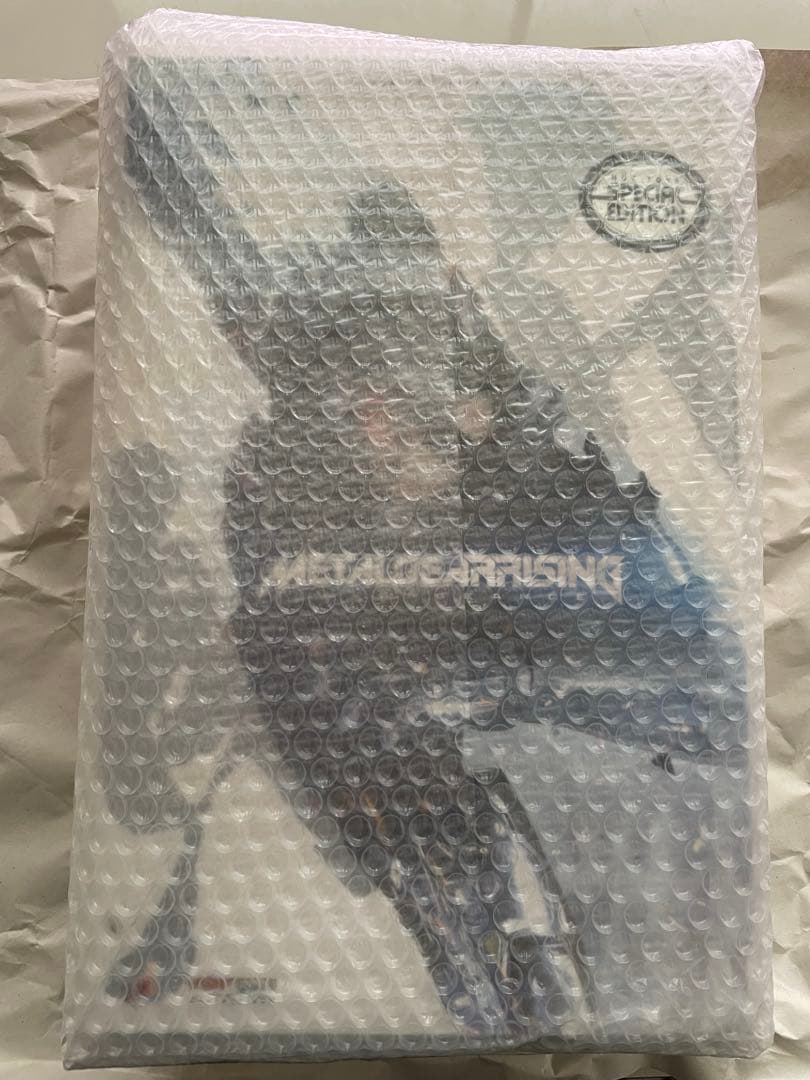 ホットトイズ　メタルギア ライジング　ライデン　雷電　スペシャルエディション