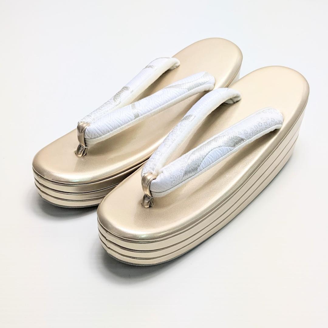 和装 草履 バッグ セット 帯地 梅 白 金 ゴールド フリーサイズ u94-1