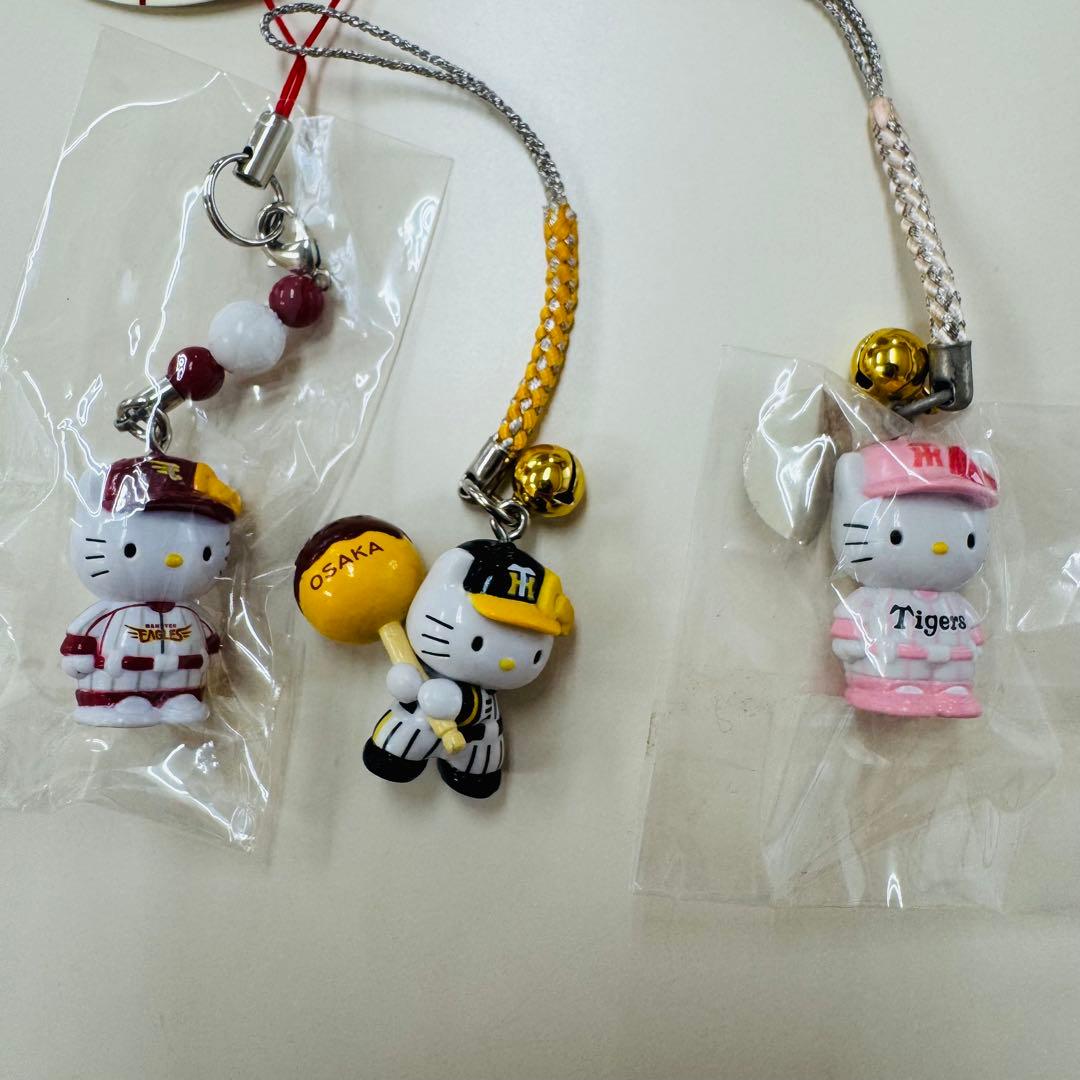 ハローキティ　まとめ売り　ストラップ　ご当地　新品 野球 楽天 阪神 レア