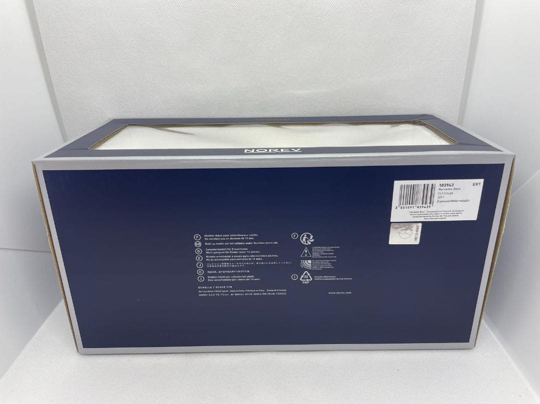 304-030 ノレブ 1/18 メルセデスベンツ CLS Coupe