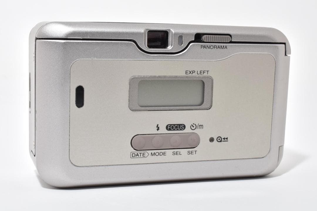 フジフィルム　TIARA II コンパクトフィルムカメラ