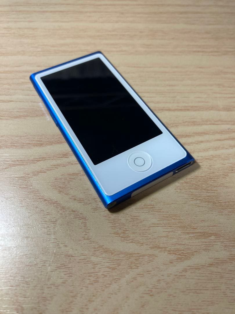 ♫ 美品 Apple iPod nano (第7世代) 後期16GB 青