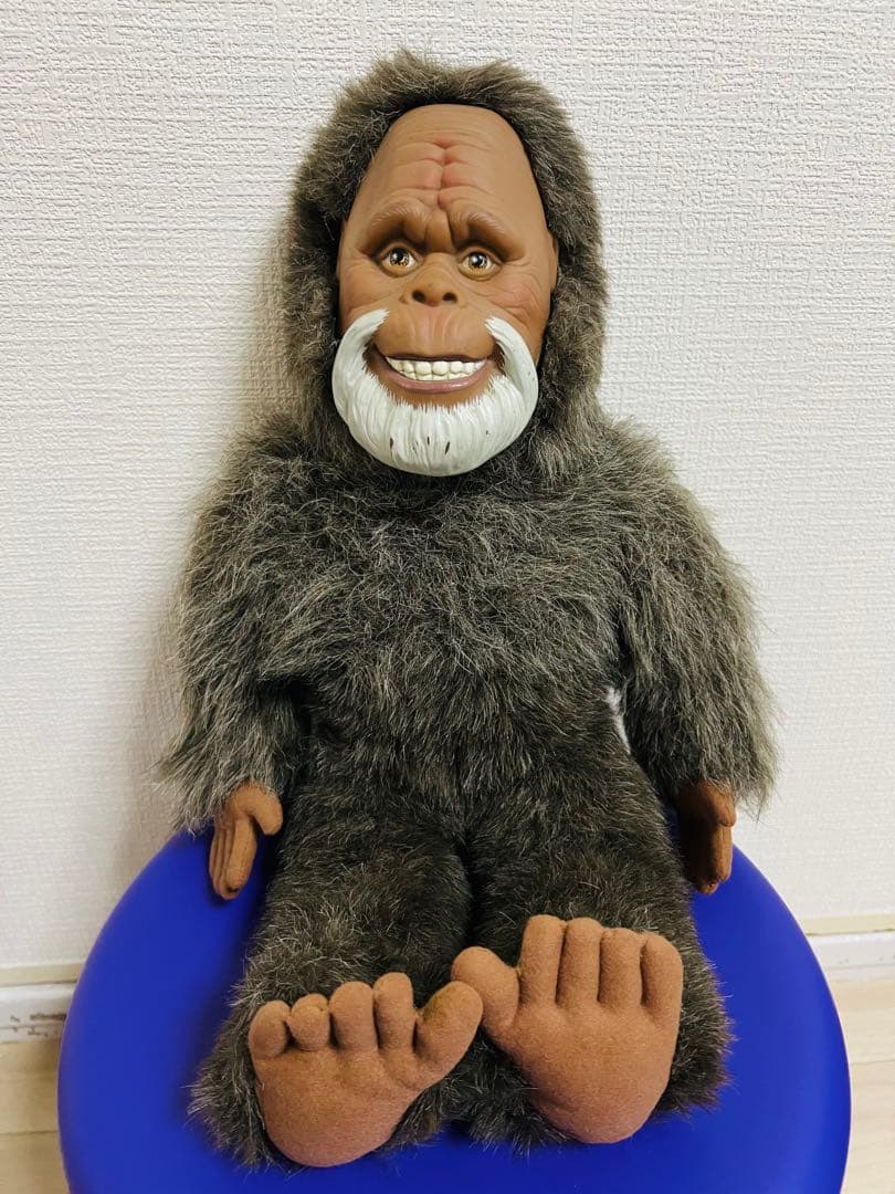 希少ビンテージ）映画　ハリーとヘンダスン一家　特大ぬいぐるみ　ビッグフット