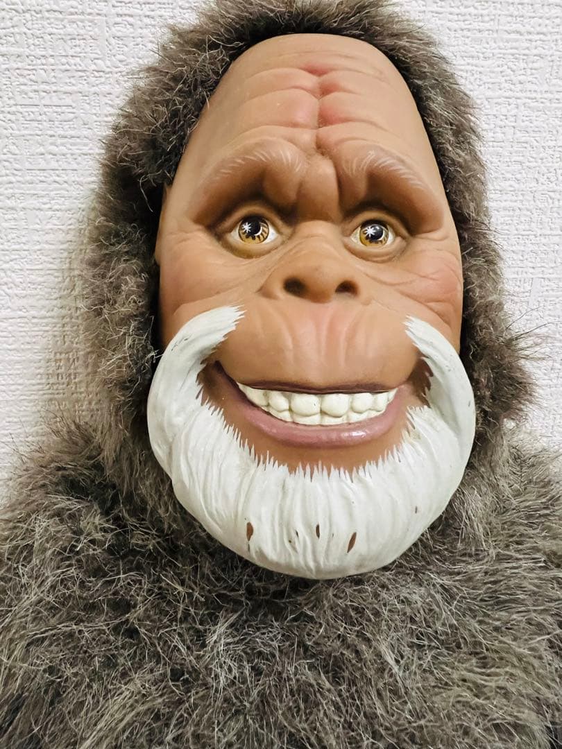 希少ビンテージ）映画　ハリーとヘンダスン一家　特大ぬいぐるみ　ビッグフット