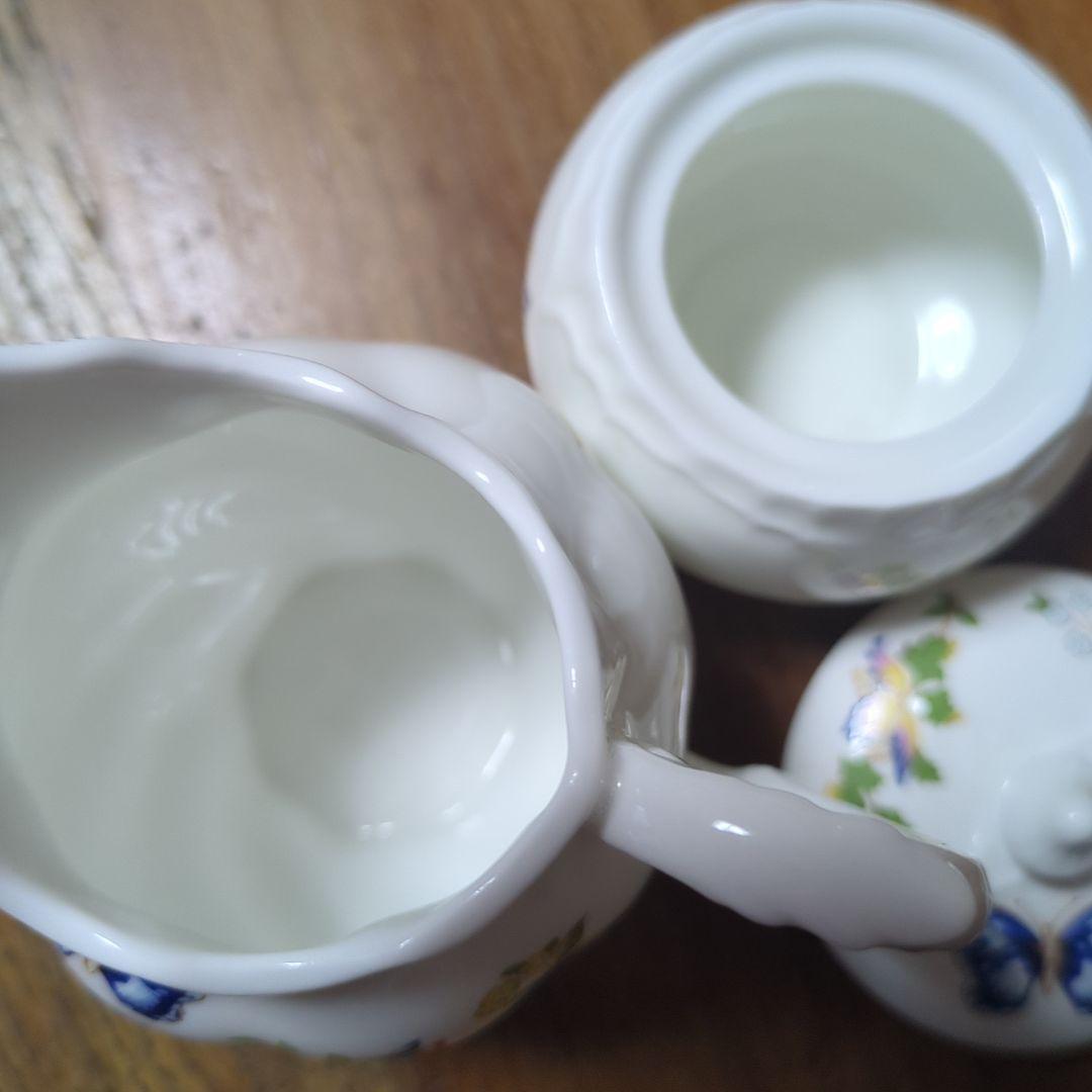 ティーセット　イングランド　陶器製　ミルク＆シュガー入れ