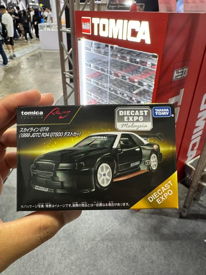 トミカ プレミアム スカイライン GT-R 1999