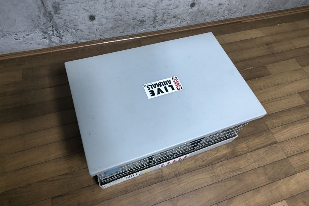 KWケージ　レア　うさぎ　輸入ケージ　中古品　3羽キャリー