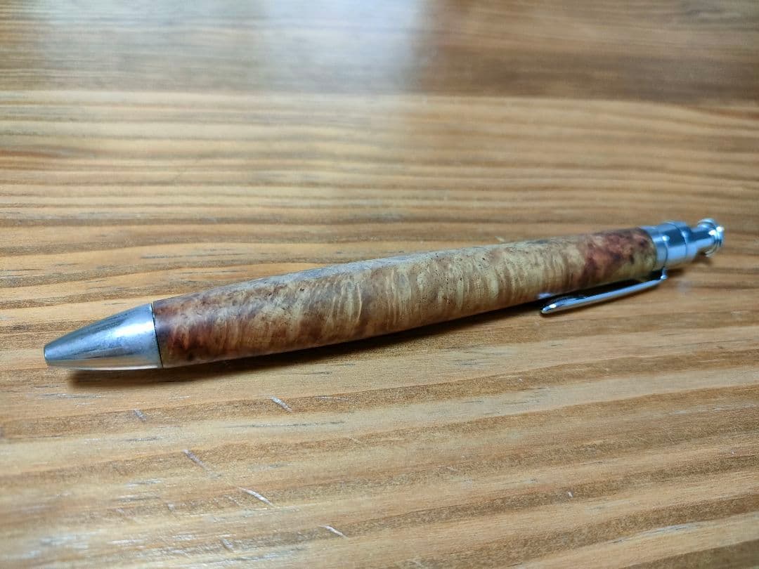 T*H様 工房楔　ルーチェペン　花梨紅白瘤杢　中古