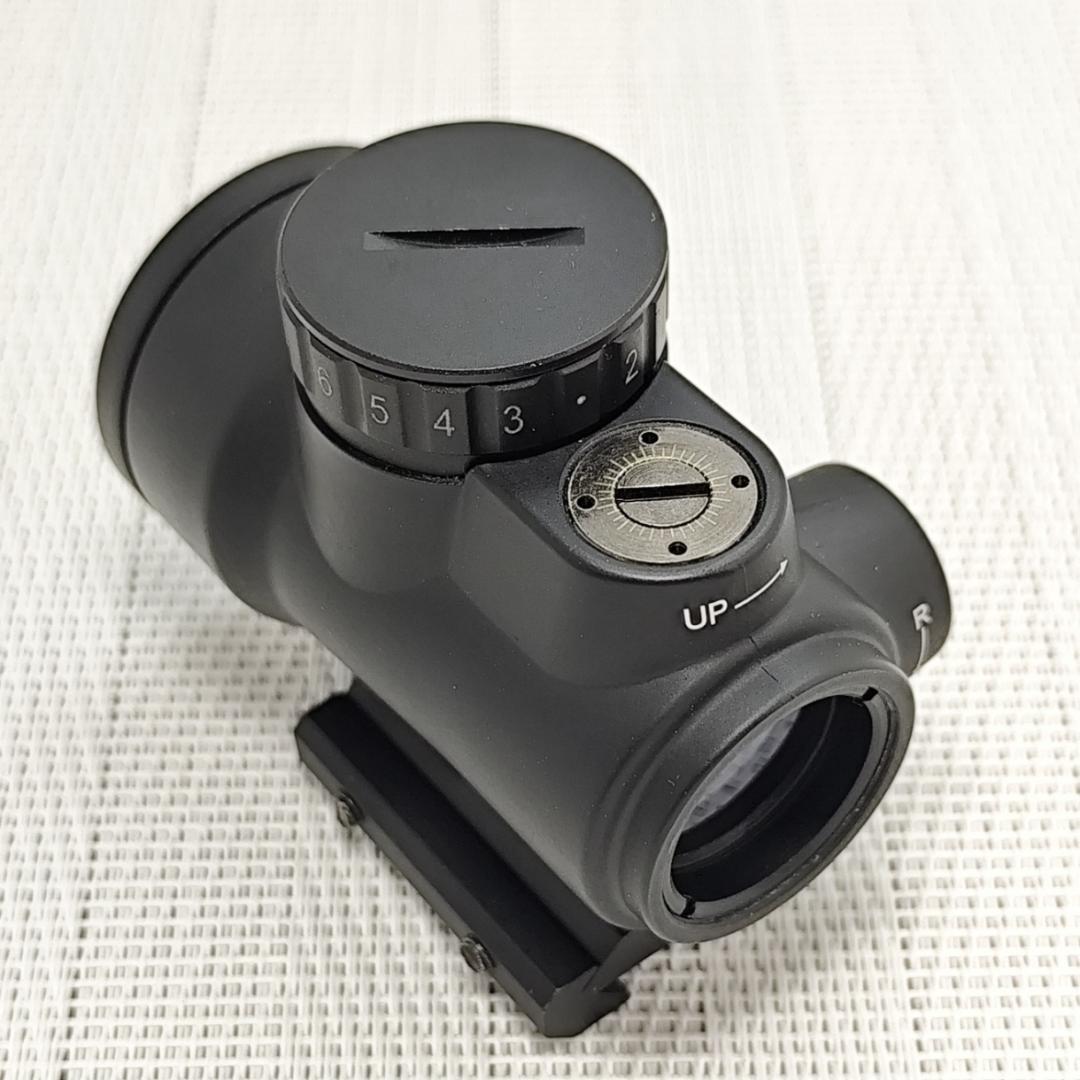 《美品》ARROW OPTICS Trijicon MROレプリカとマウント
