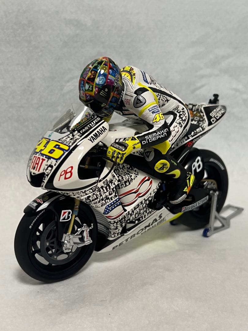【新品•未使用 】Rossi フィギュア 1:12 LagunaSeca2010