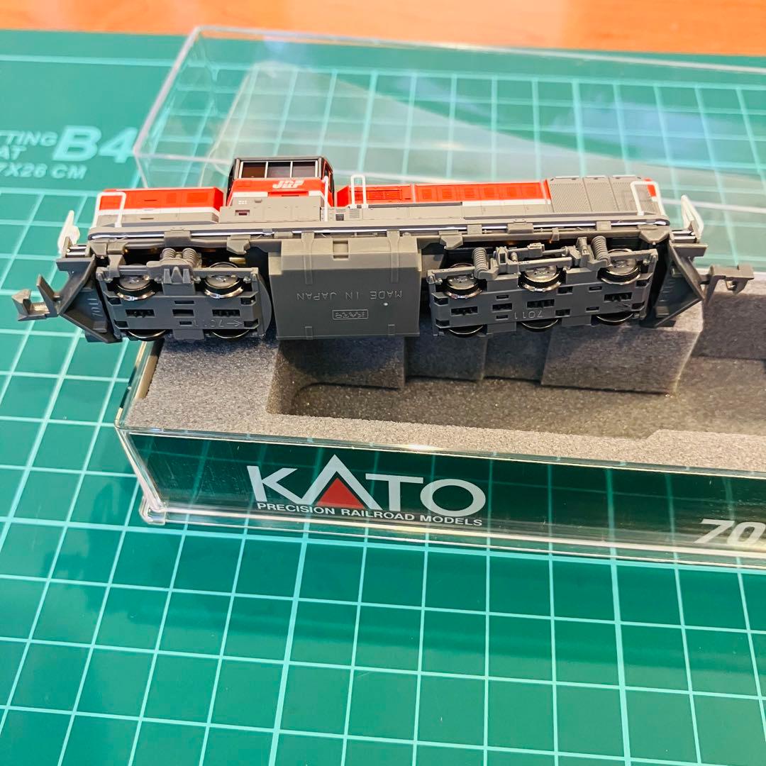 S*E様 KATO Nゲージ 7011-3 DE10 JR貨物、7007-5 D