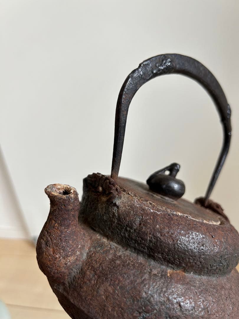 鉄蓋重餅小鉄瓶　煎茶道具　容量700cc