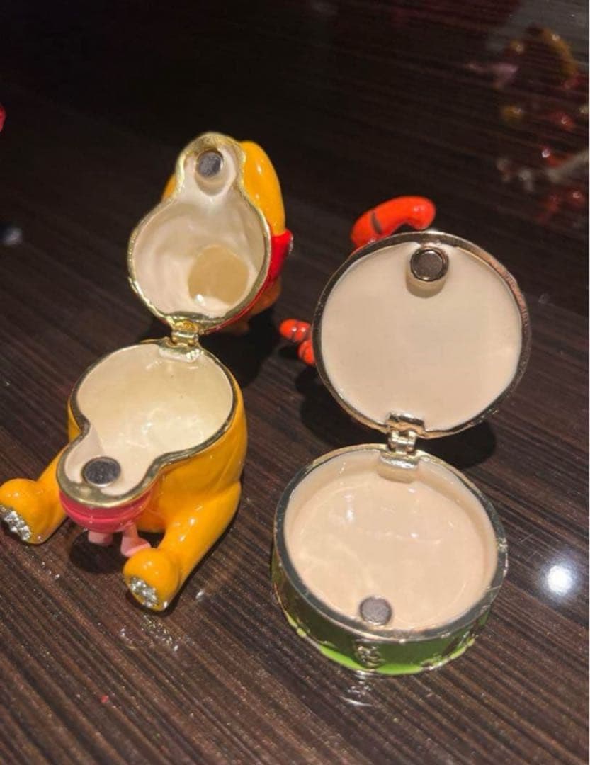 廃盤 限定品 ディズニー プーさん トリンケットボックス 英国製 Enamel
