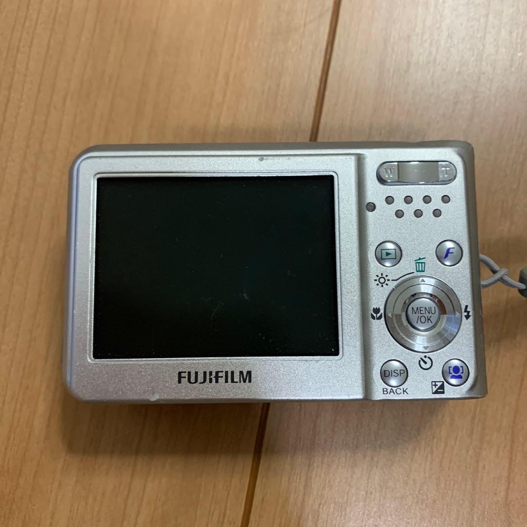 FUJIFILM FINEPIX F31fd デジタルカメラ 動作確認済