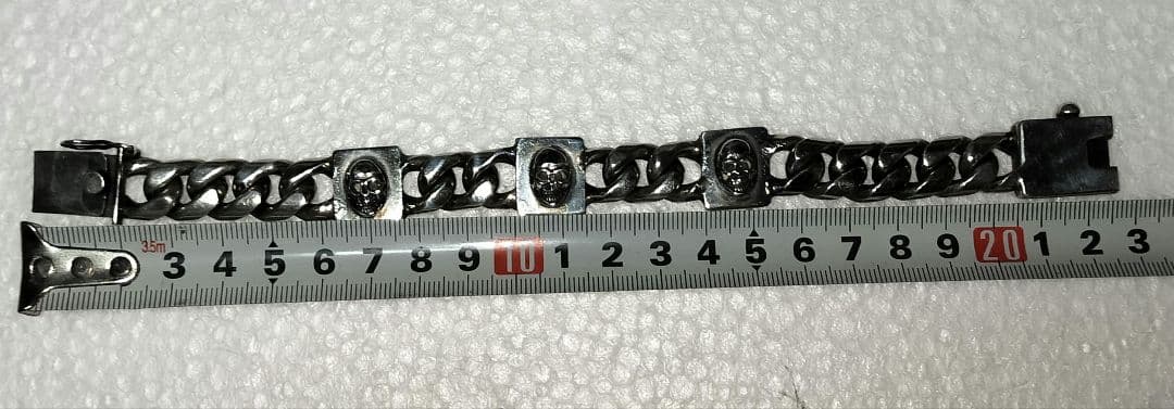 ベルサーニ　ヴェルサーニ　Versani 　スカル　シルバーブレスレット　ドクロ