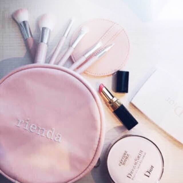 ノベルティ♥️rienda♥️ミラー付コスメスタンド♥️ブラシ付ポーチ２点セット