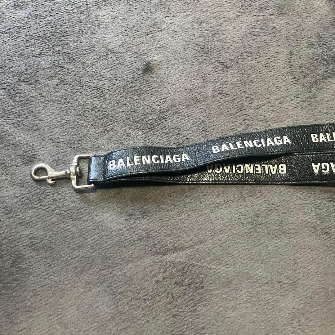 BALENCIAGA バレンシアガ ネックストラップ　ロゴ レザー　0705