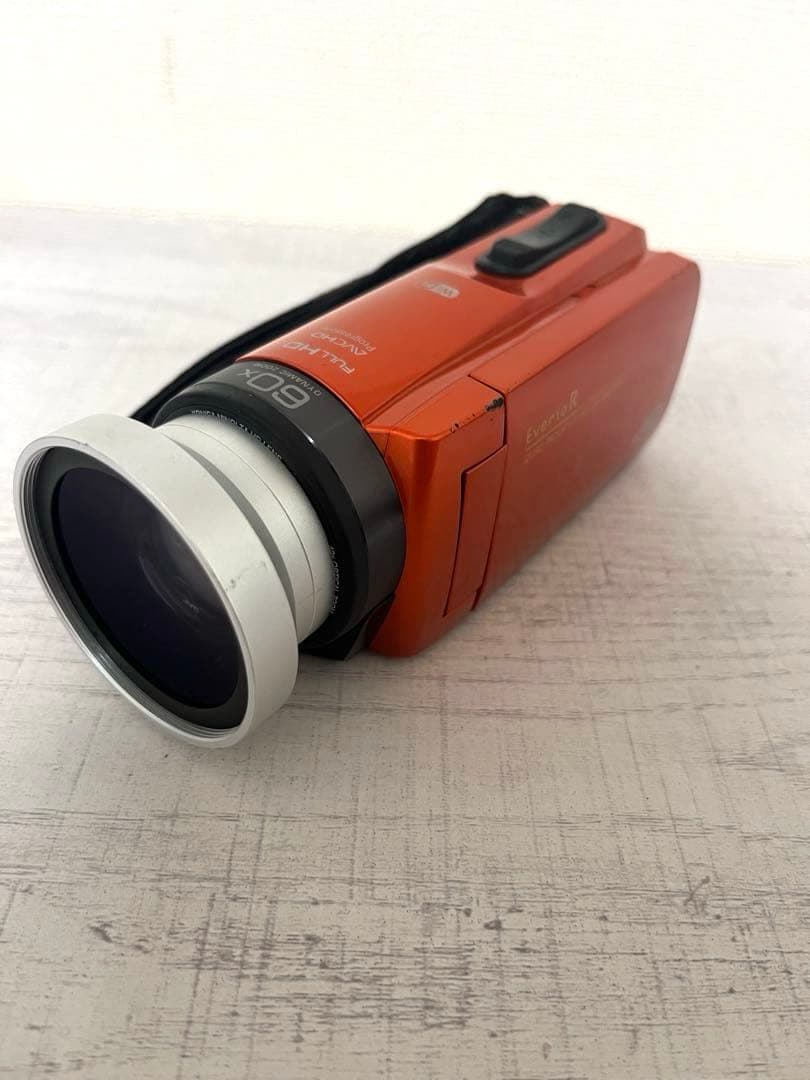 JVC ビデオカメラ GZ-RX690D