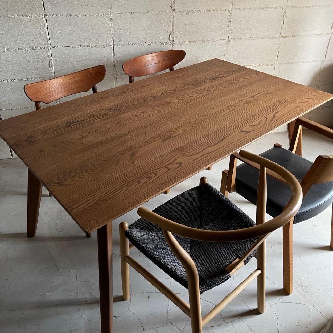 天然木オーク無垢材　ダイニングテーブル　テーパー角脚　斜め脚　北欧スタイル
