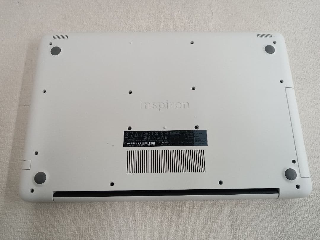 ✪ DELL Inspiron 15 5565 ストレージ無 8GB