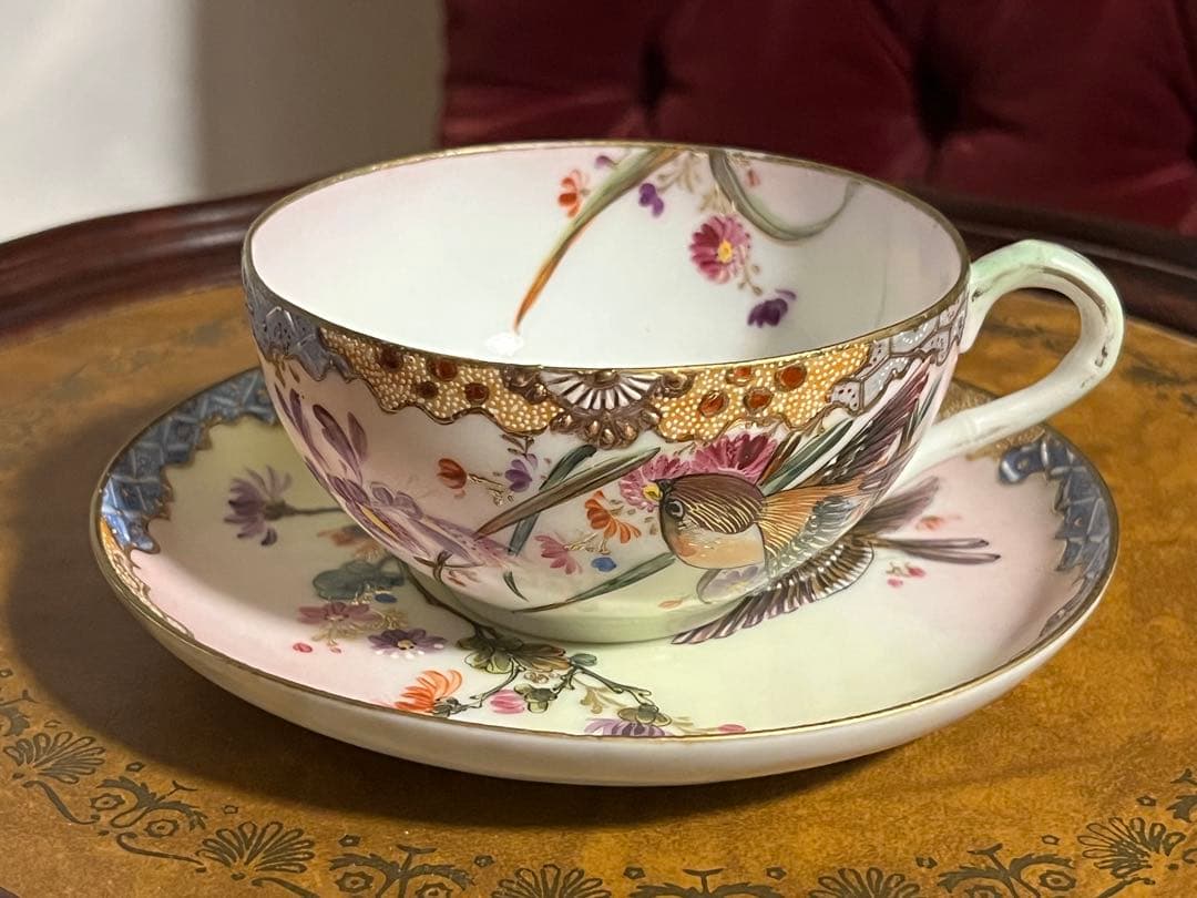 島村製　ジャポニズム　金彩　花と雀　カップとソーサー セット