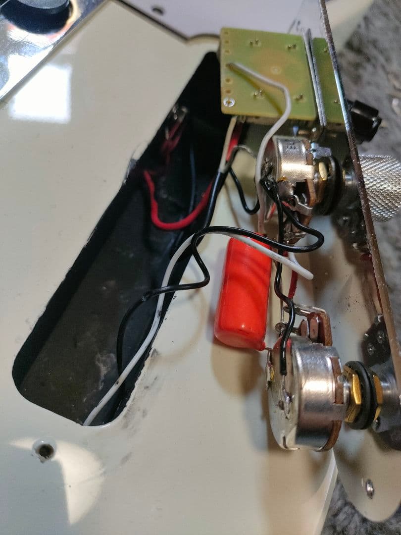 PlayTech テレキャスタータイプ エレキギター　白　本体のみ　USED