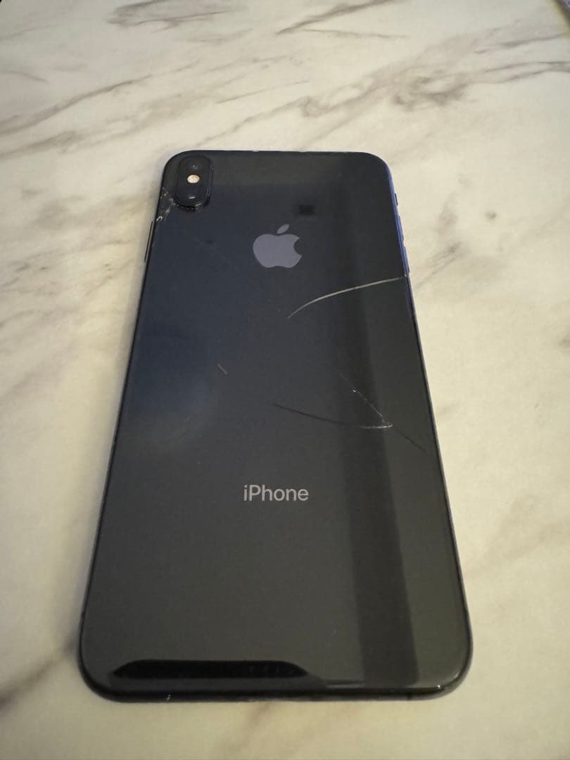 iPhone Xs Max 256 GB SIMフリー ガラスフィルム4枚付