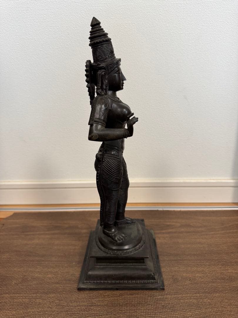 パールヴァティー女神像