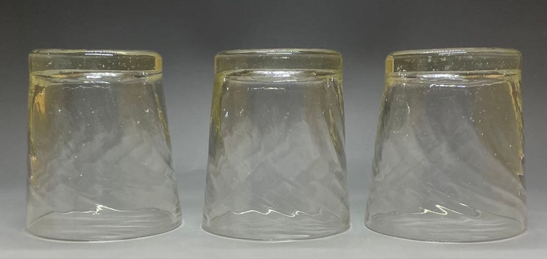 倉敷ガラス　小谷真三　吹きガラス　グラス3客　E102