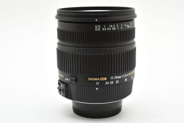 レンズ(ズーム) Sigma 17-70mm f/2.8-4 DC Macro OS HSM