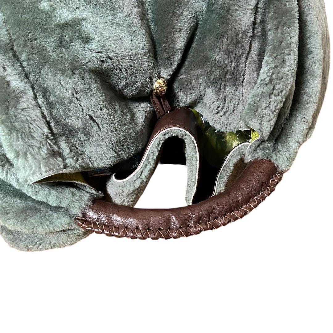 美品　ADMJ ファーバッグ　ハンドバッグ　手さげ　ゴールドロゴ　A4収納　冬