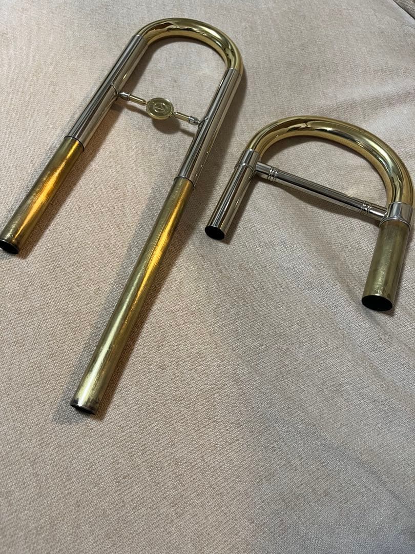 HOLTON テナーバストロンボーン 本体 ソフトケース付き