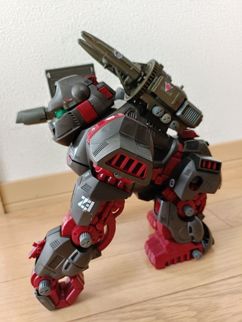 旧ゾイド　復刻版　ディメトロドン　アイアンコング　レッドホーン　セイバータイガー