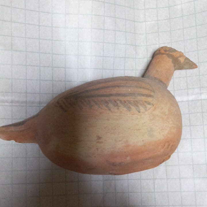 南米遺跡　鳥　陶器