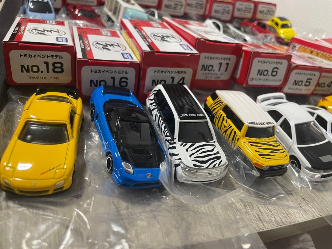 トミカ イベントモデル　廃番ミニカーセット 18台