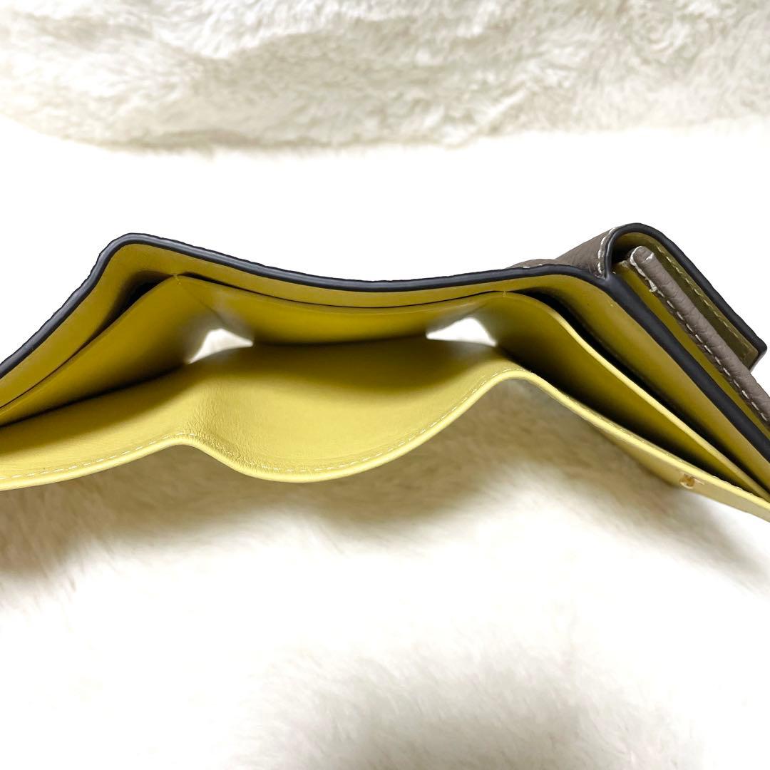 【未使用級✨】 ボナベンチュラ 三つ折り 財布 スモール ウォレット ベージュ