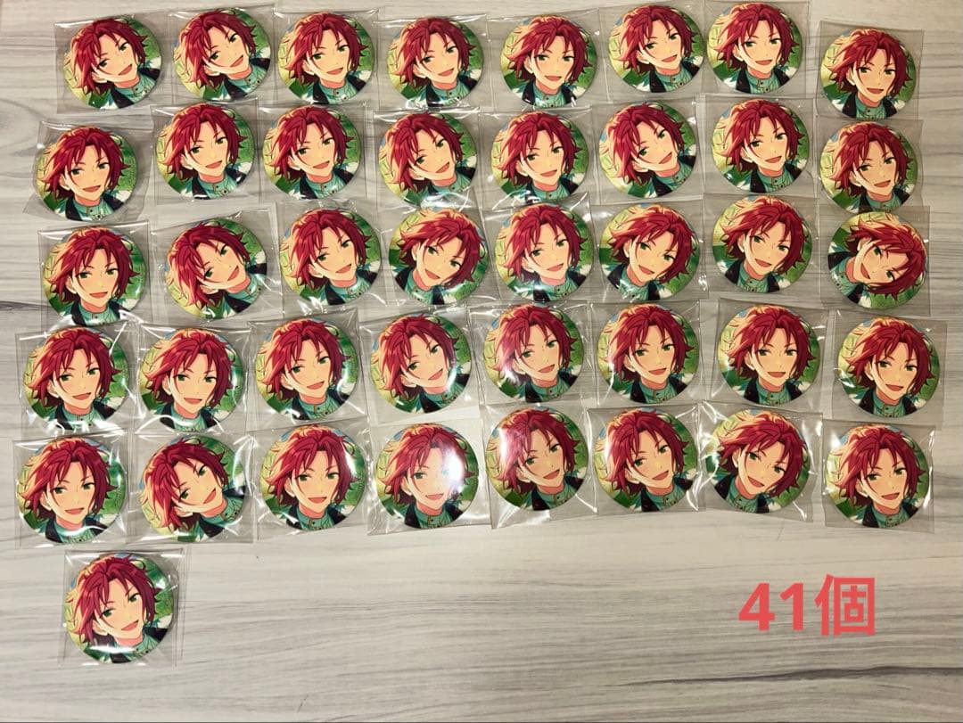 衣更真緒 缶バッジ リンベル 41個