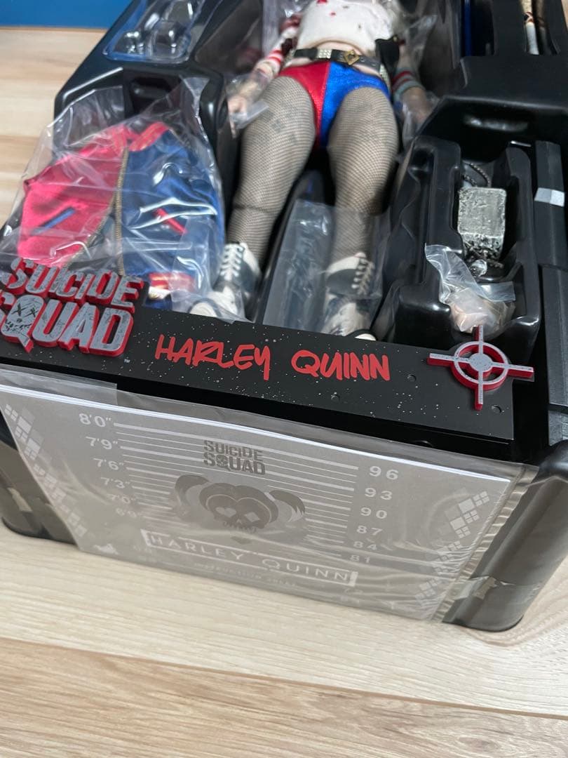 ホットトイズ HOTTOYS ハーレイクイン ボーナスアクセサリー付き 限定