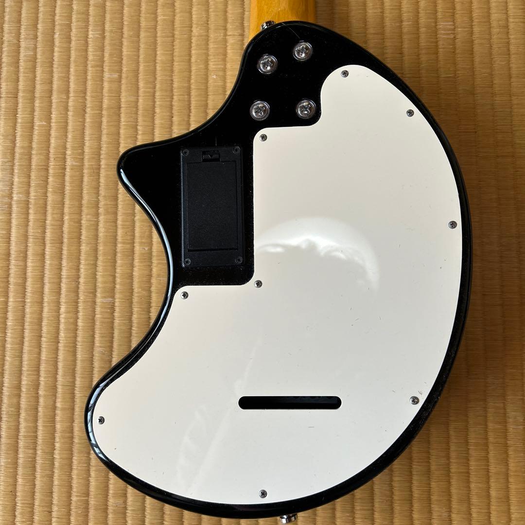 Fernandes ZO-3ST 芸達者 アンプ内蔵ギター