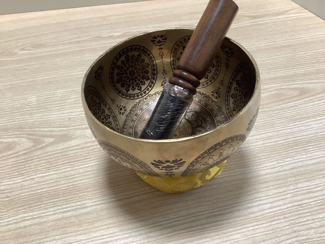 《 チベット密教　新品 》 シンギングボウル　カービング仕様　3点セット　72