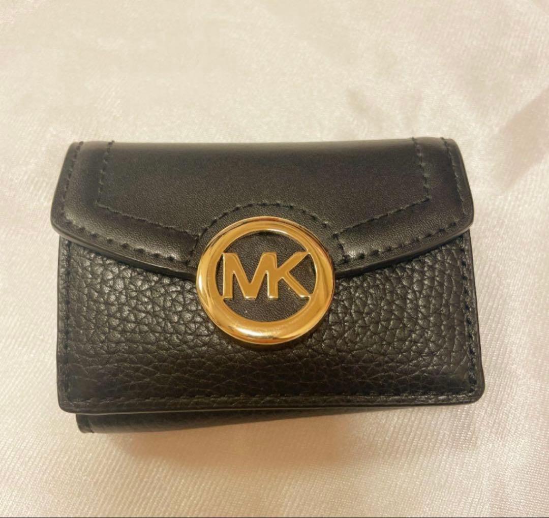 マイケルコース 小銭　財布　折り畳み　黒